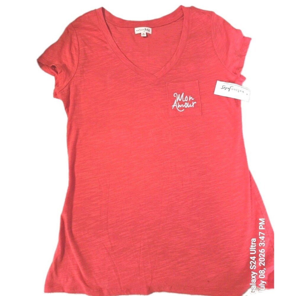 Maison Jules Women’s Red Solid V-Neck Short Sleeve Knit T-Shirt Size S